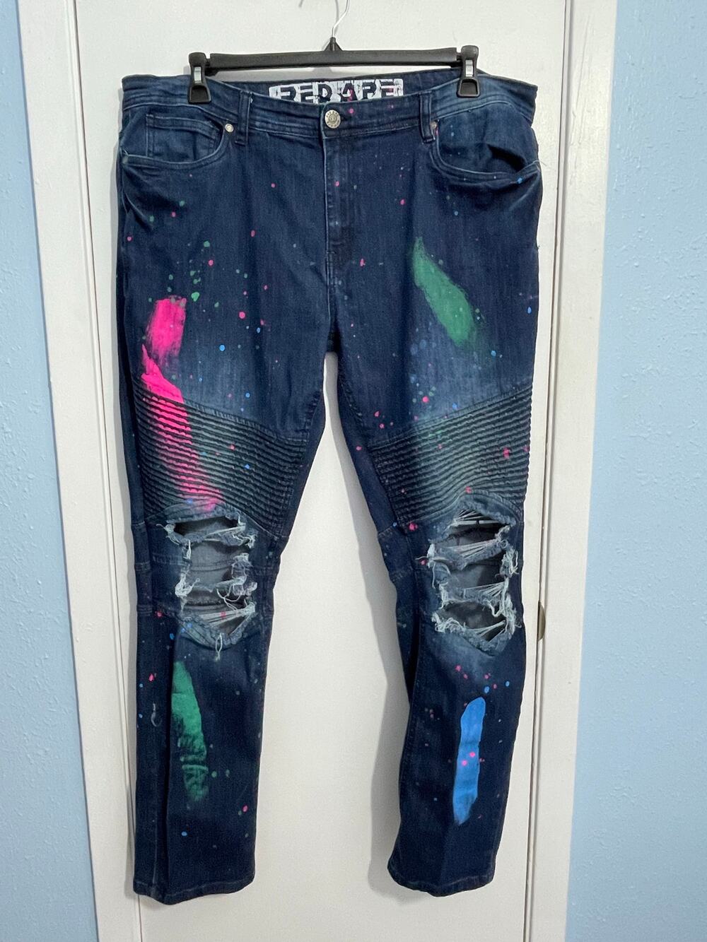 VTG Red Ape Jeans 38x32 Moto Style Distressed Paint Splatter Baggy Grunge READ